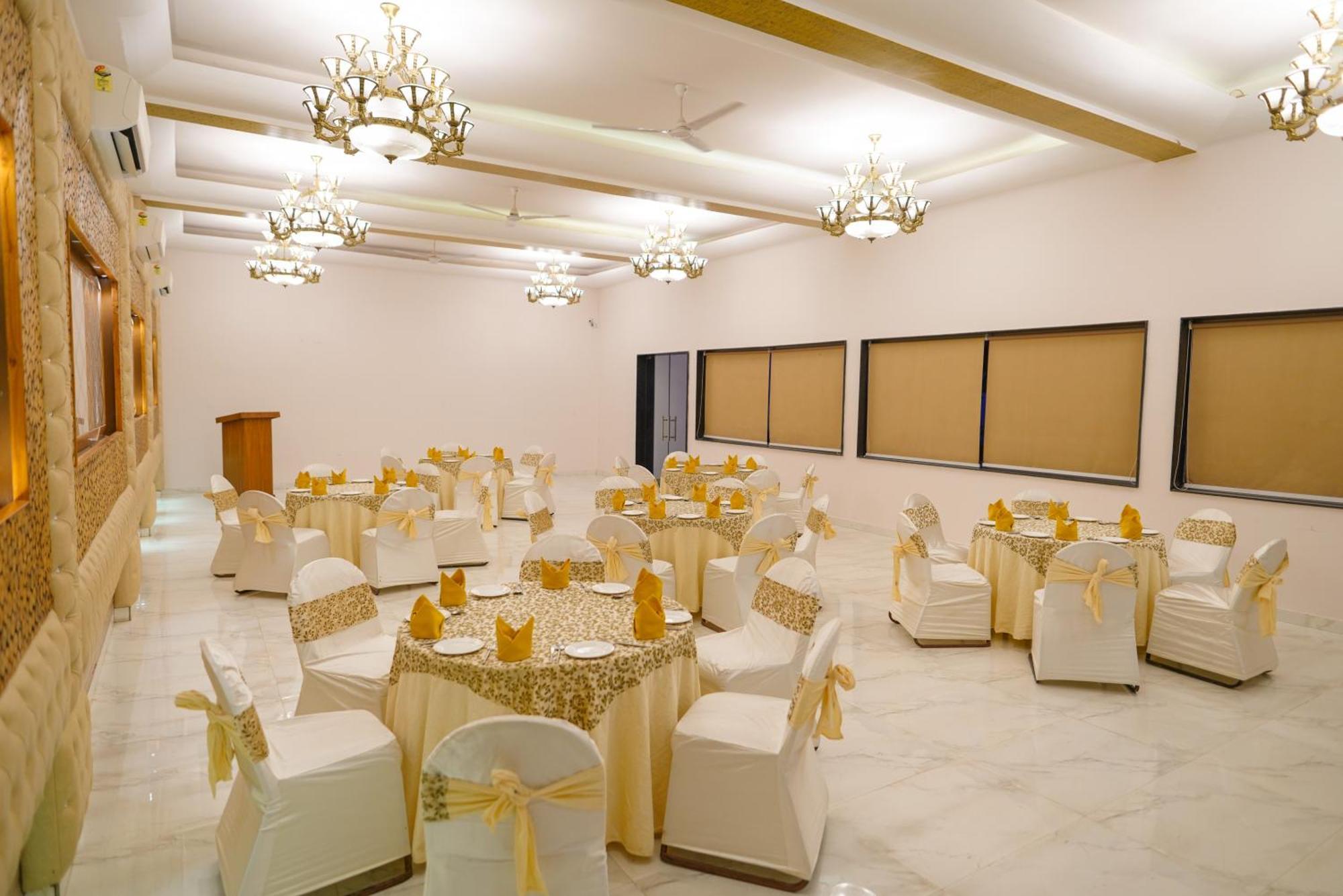 Hunky Dory Resort And Spa Dhar Khurd Exterior foto